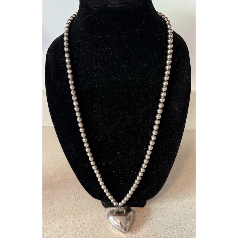Silver Tone Solid Puffy Heart Pendant 34" Beaded Necklace 50.98g Flapper Length